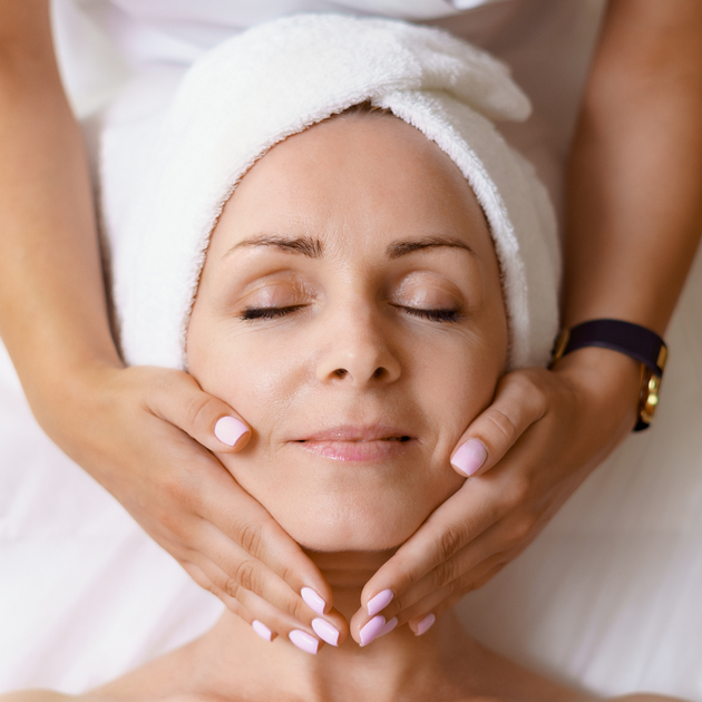 Masaje Antienvejecimiento Masaje Facial Tanaka Masaje Facial De Yukuko