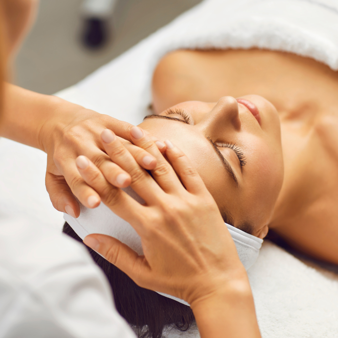 Masaje Facial KOBIDO